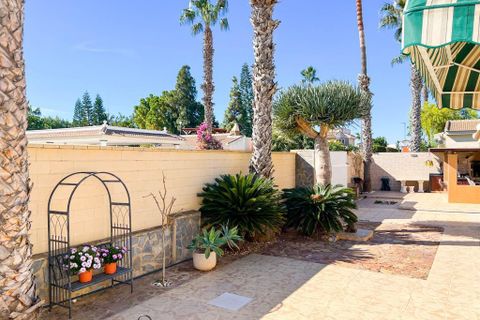 Villa en Ciudad Quesada, Alicante, Ciudad Quesada - € 569.000 | Ref: CLDMLS-71374 - photo 23