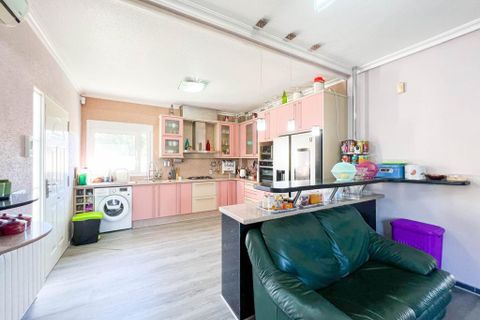 Villa en Ciudad Quesada, Alicante, Ciudad Quesada - € 569.000 | Ref: CLDMLS-71374 - photo 24