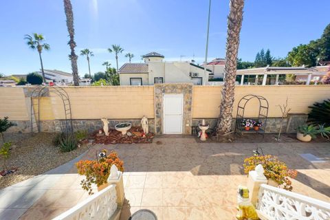Villa en Ciudad Quesada, Alicante, Ciudad Quesada - € 569.000 | Ref: CLDMLS-71374 - photo 30