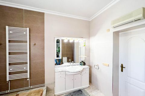Villa en Ciudad Quesada, Alicante, Ciudad Quesada - € 569.000 | Ref: CLDMLS-71374 - photo 33