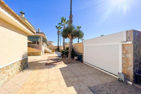 Villa en Ciudad Quesada, Alicante, Ciudad Quesada - € 569.000 | Ref: CLDMLS-71374 - photo 34
