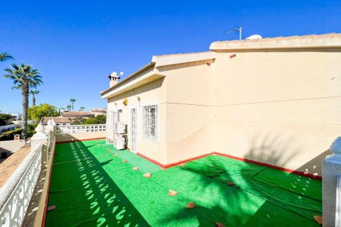 Villa en Ciudad Quesada, Alicante, Ciudad Quesada - € 569.000 | Ref: CLDMLS-71374 - photo 45