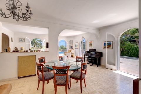Villa i Antibes, Alpes-Maritimes, Antibes - € 3.900.000 | Ref: HH-16191246 - foto 7