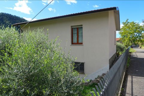 Villa i Bagnone, Massa and Carrara, Bagnone - € 290.000 | Ref: 391B - foto 3