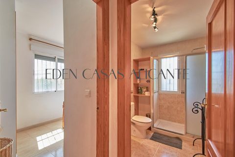 Villa i Busot, Alicante, Busot - € 360.000 | Ref: 01503/8734 - foto 39