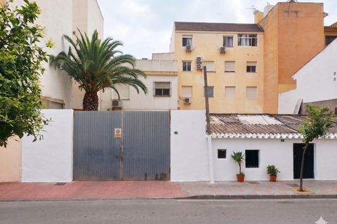 Helårsgrund i Fuengirola, Malaga, Fuengirola - € 768.000 | Ref: APM00415/11015 - foto 1