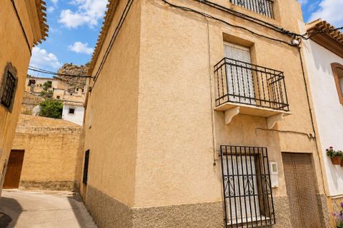 Landsbyhus i Oria, Almeria, Oria - € 65.000 | Ref: 15129/12462 - foto 1