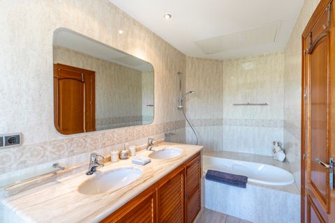 Villa i Benahavis, Malaga, Benahavis - € 4.499.000 | Ref: BHHS-MAR-06167 - foto 21