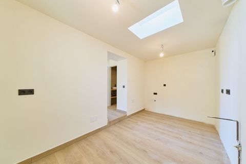 Rækkehus i Malaga city, Malaga, Malaga city - € 785.000 | Ref: E-140 - foto 11