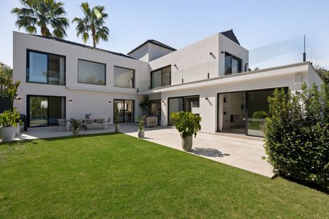 Villa a Marbella, Malaga, Marbella - € 3.250.000 | Ref: CHA0011 - foto 10