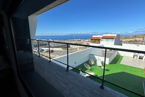 Villa i Adeje, Tenerife, Adeje - € 890.000 | Ref: LUX0013 - foto 1