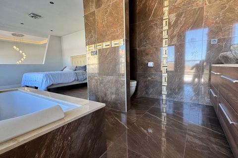 Villa i Adeje, Tenerife, Adeje - € 890.000 | Ref: LUX0013 - foto 28