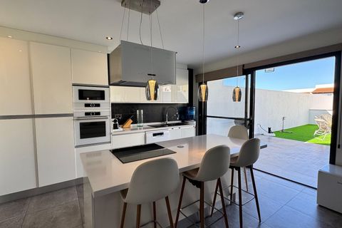 Villa i Adeje, Tenerife, Adeje - € 890.000 | Ref: LUX0013 - foto 36
