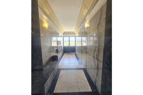 Lejlighed i Amadora, Lisbon, Amadora - € 259.500 | Ref: T223 - foto 12