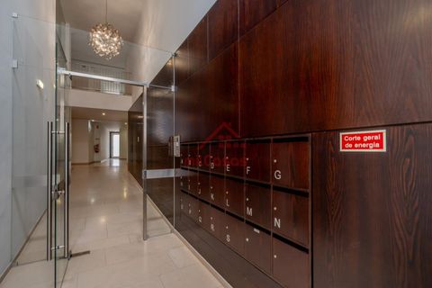 Apartament a Matacaes, Lisbon, Matacaes - € 1.000/mes | Ref: M3698 TVD - foto 2