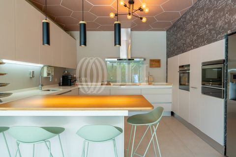 Villa i Almada, Setubal, Almada - € 2.250.000 | Ref: 98191 - foto 7