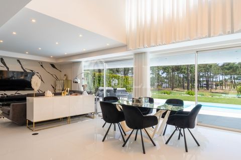 Villa a Almada, Setubal, Almada - € 15.000/mes | Ref: 97933 - foto 3