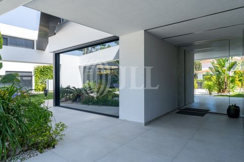 Villa a Almada, Setubal, Almada - € 15.000/mes | Ref: 97933 - foto 28