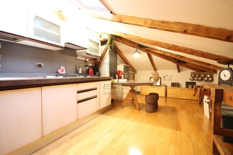 Apartament a Lucca, Lucca, Lucca - € 1.800/mes | Ref: AF01979 - foto 12