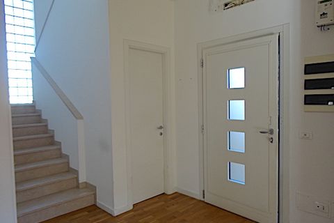 Villa a Padua, Padua, Padua - € 380.000 | Ref: V676 - foto 3