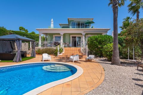 Villa i Lagoa, Faro, Lagoa - € 1.580.000 | Ref: V31097 - foto 1