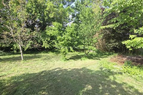 Helårsgrund i Aoste, Isere, Aoste - € 46.000 | Ref: 7328 - foto 1