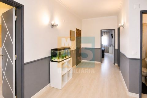 Lejlighed i Seixal, Setubal, Seixal - € 280.000 | Ref: VAP3PNF046_T3 - foto 12