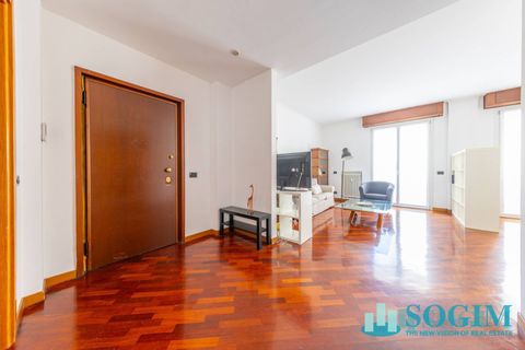 Apartament a Milan, Milan, Milan - € 2.700/mes | Ref: 33911 - foto 49