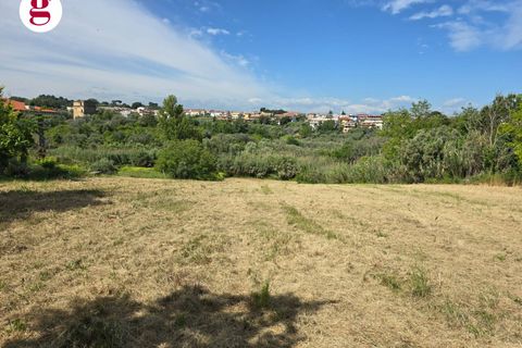 Helårsgrund i Vasto, Chieti, Vasto - € 150.000 | Ref: IM202628 - foto 1