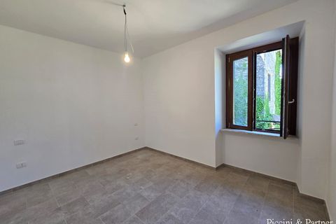 Villa i Assisi, Perugia, Assisi - € 350.000 | Ref: PG1945 - foto 27