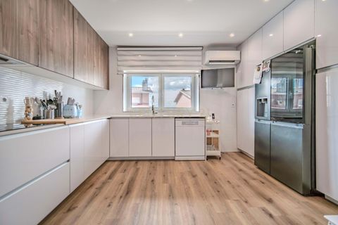 Villa i Gondomar, Porto, Gondomar - € 550.000 | Ref: C0393-01526 - foto 9