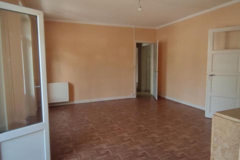 Apartament a Tulle, Correze, Tulle - € 485/mes | Ref: TULL10061003 - foto 2