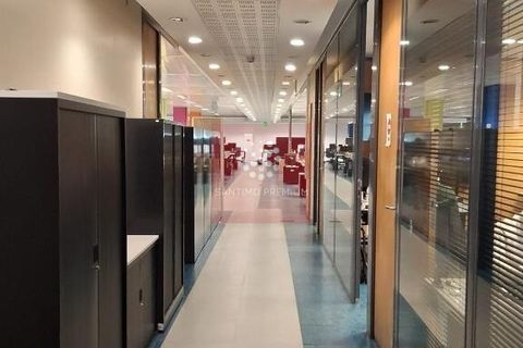 Erhvervsejendom i Amadora, Lisbon, Amadora - € 2.500.000 | Ref: 047.001.021 - foto 30