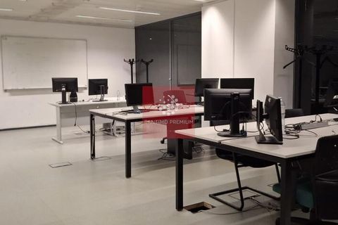 Erhvervsejendom i Amadora, Lisbon, Amadora - € 2.500.000 | Ref: 047.001.021 - foto 38