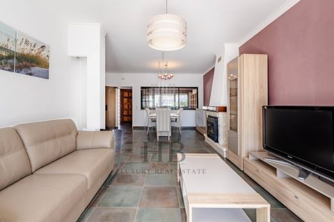 Villa i Almocageme, Lisbon, Almocageme - € 900.000 | Ref: HB0942 - foto 13