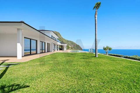 Byhus i Calheta, Madeira, Calheta - € 4.500.000 | Ref: KWPT-028355 - foto 3