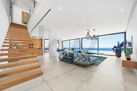 Byhus i Calheta, Madeira, Calheta - € 4.500.000 | Ref: KWPT-028355 - foto 17