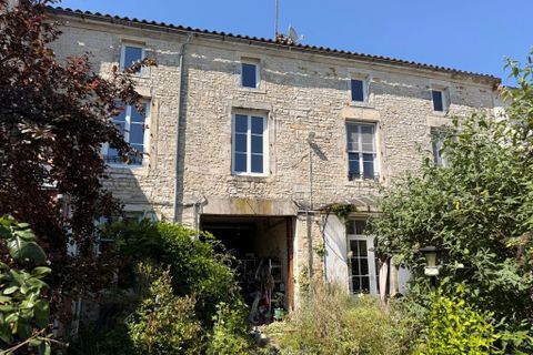 Villa a Aigre, Charente, Aigre - € 249.950 | Ref: r7481 - foto 2