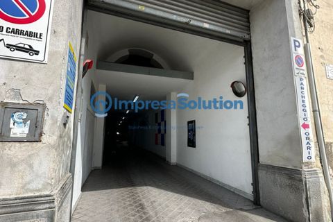 Erhvervsejendom i Naples, Naples, Naples - € 130.000 | Ref: Stazione.b - foto 5