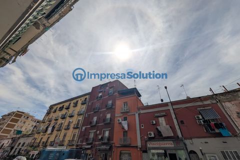 Erhvervsejendom i Naples, Naples, Naples - € 360.000 | Ref: stazione.a - foto 1