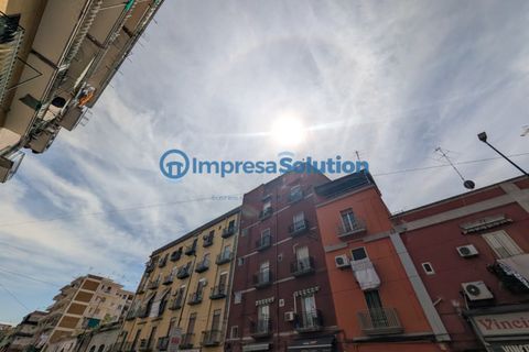 Erhvervsejendom i Naples, Naples, Naples - € 360.000 | Ref: stazione.a - foto 8
