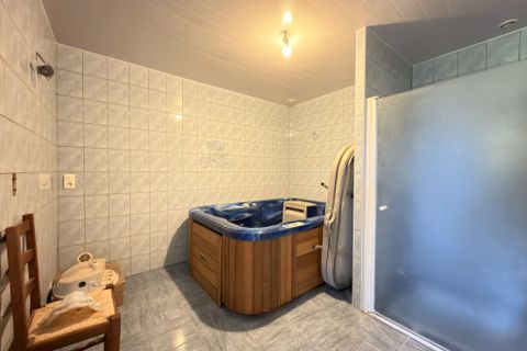 Landsbyhus i Taize-Aizie, Charente, Taize-Aizie - € 77.000 | Ref: BVI85734 - foto 9