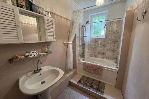 Landsbyhus i Courcome, Charente, Courcome - € 235.400 | Ref: BVI85715 - foto 9