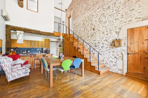 Villa a Montbron, Charente, Montbron - € 530.000 | Ref: BVI83362 - foto 3