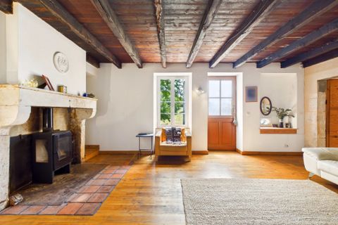 Villa a Montbron, Charente, Montbron - € 530.000 | Ref: BVI83362 - foto 4