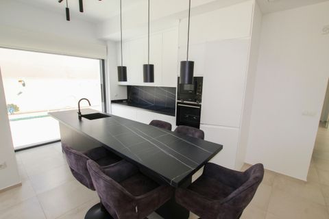 Villa a Finestrat, Alicante, Finestrat - € 749.000 | Ref: CSPX-70664 - foto 3