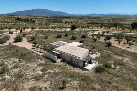 Villa a Pinoso, Alicante, Pinoso - € 699.950 | Ref: IZ-711-EXIZ - foto 5