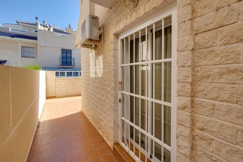Byhus i Torrevieja, Alicante, Torrevieja - € 215.000 | Ref: 783176 - foto 6
