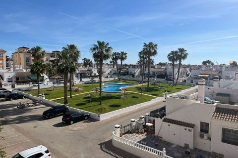 Lejlighed i Playa Flamenca, Alicante, Playa Flamenca - € 179.900 | Ref: CM426 - foto 1