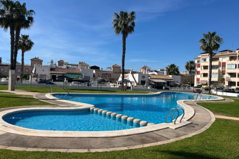 Lejlighed i Playa Flamenca, Alicante, Playa Flamenca - € 179.900 | Ref: CM426 - foto 7